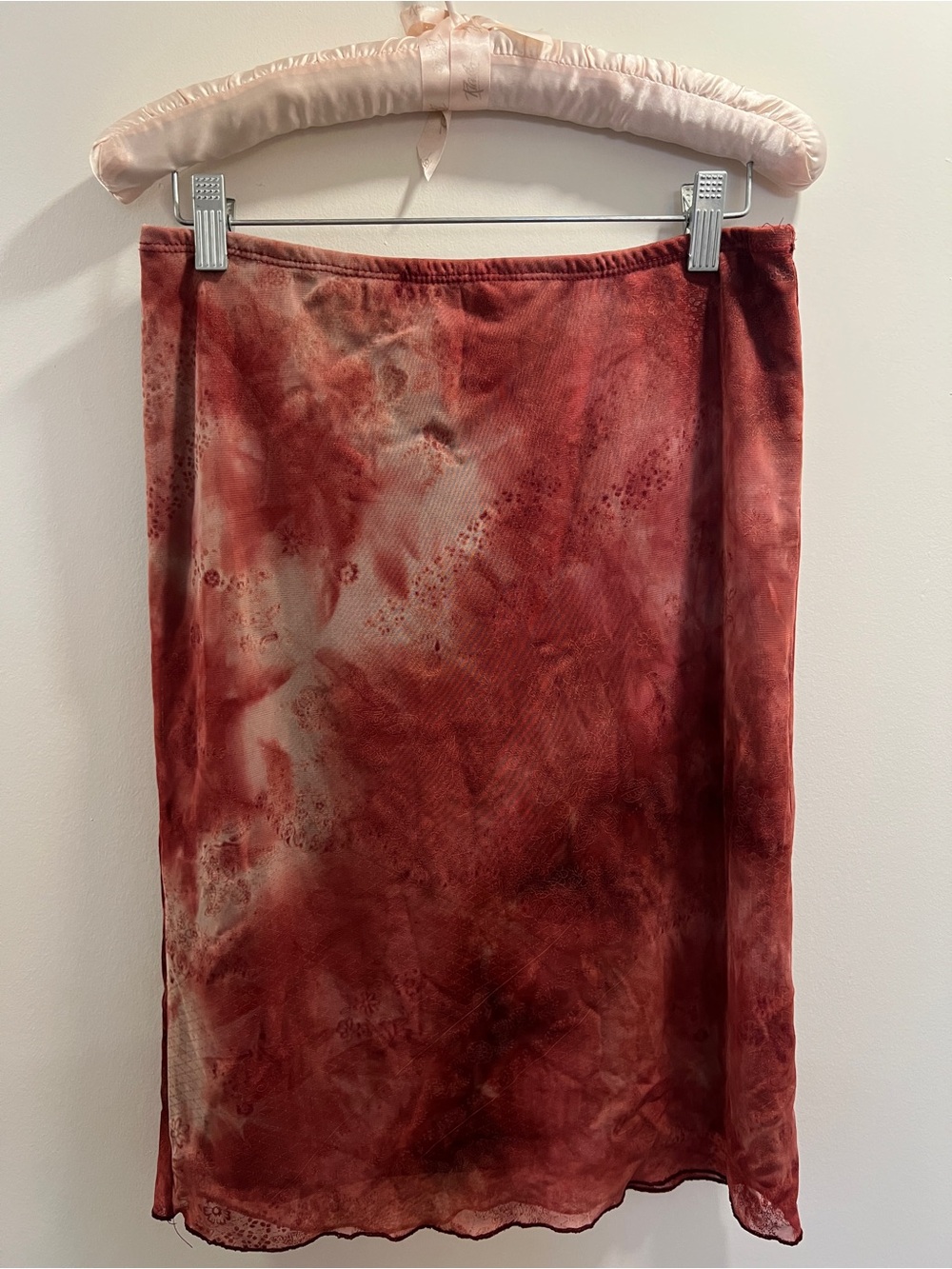 Paisley Red Y2K Tie-Dye Midi Skirt